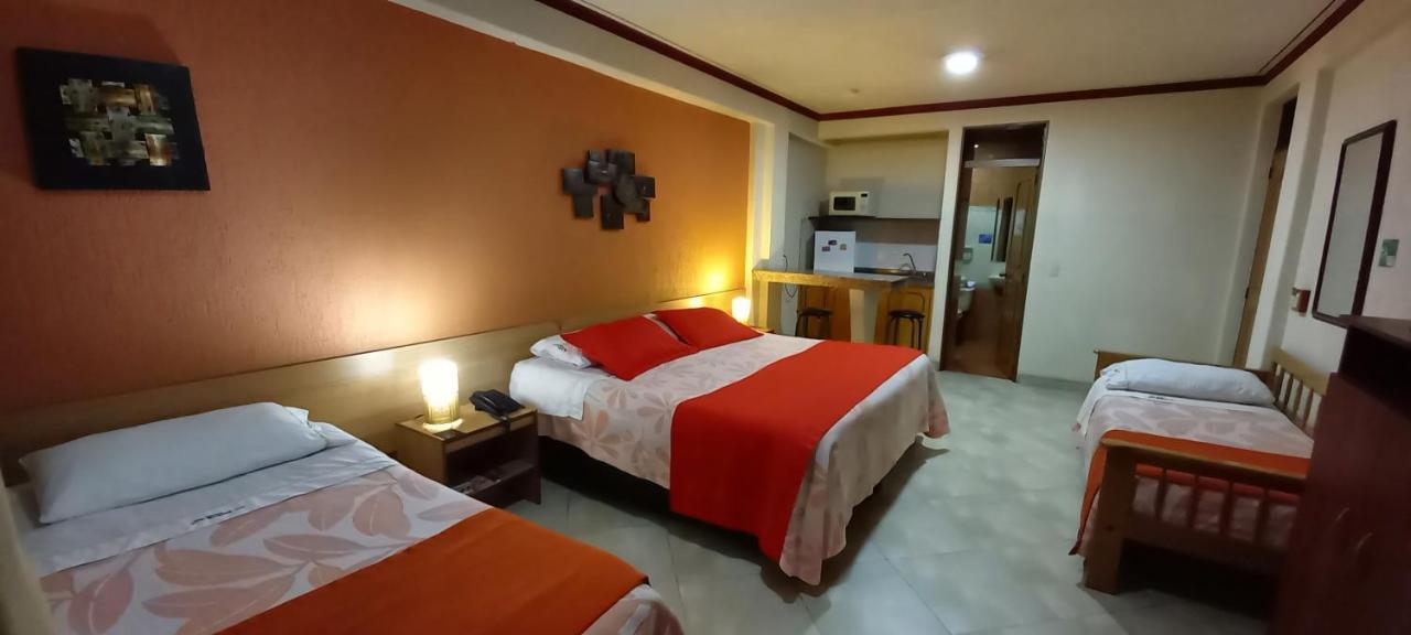 Hoteles Bogota Inn Turisticas 63 ภายนอก รูปภาพ