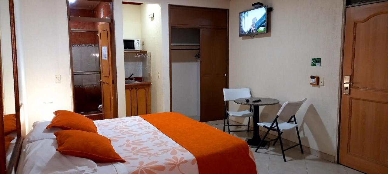 Hoteles Bogota Inn Turisticas 63 ภายนอก รูปภาพ