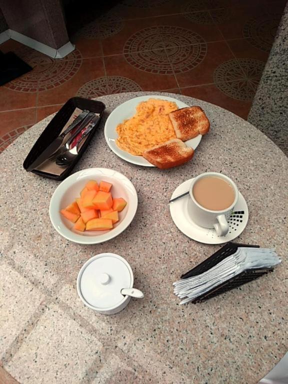 Hoteles Bogota Inn Turisticas 63 ภายนอก รูปภาพ