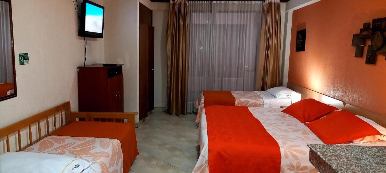 Hoteles Bogota Inn Turisticas 63 ภายนอก รูปภาพ